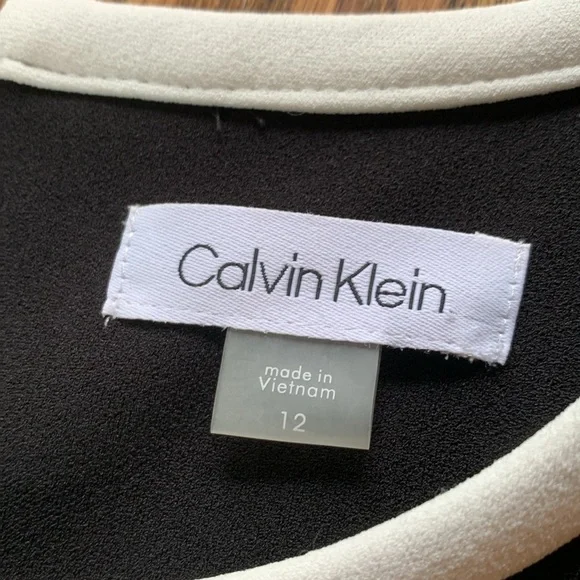 Calvin Klein sz 12 black with white accent midi dress - Picture 5 of 6